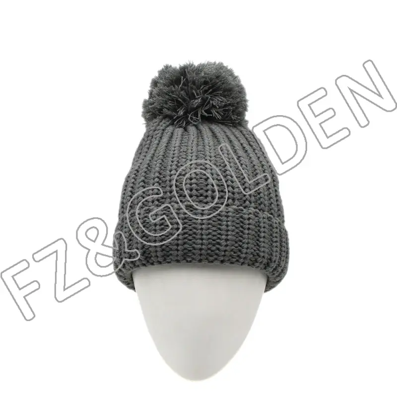 China 5 Panel Hat Manufacturer –
Polyester Knitted Hat With Ball – FUZHI