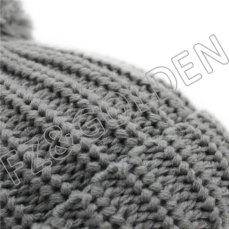 China 5 Panel Hat Manufacturer –
Polyester Knitted Hat With Ball – FUZHI